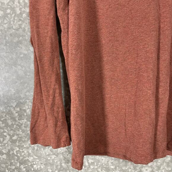 Ambiance Apparel Women's Plus Size Rust Red V-Neck T-Shirt - Size 3X - Causal - Picture 3 of 5